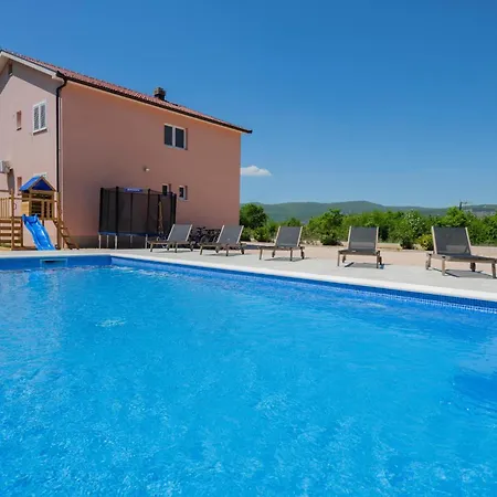 Holiday home Lovely In Prolozac Donji Donji Prolozac